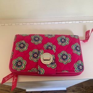 Vera Bradley wallet